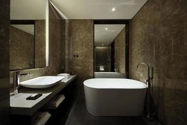 酒店 Ease House Luoyang