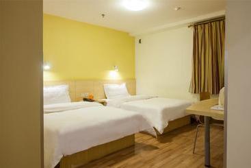 هتل 7days Inn Shenzhen Guomao Pengnian Branch