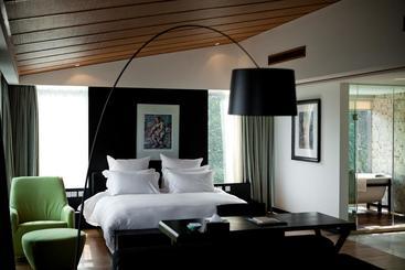 هتل Phoenix Art Resort