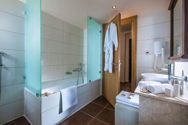 בית מלון כפרי Koutrakis Suites By Estia