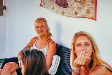 The Melting Pot Hostel Tarifa