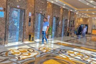 Malak Safwa Hotel   خدمة التوصيل للحرم