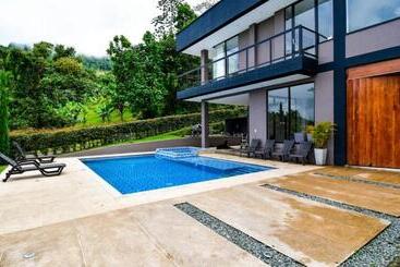 تختخواب و صبحانه Fantastica Habitacion Ecohotel !!