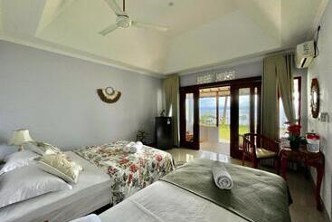 پانسیون Tejakula Sunset Boutique Resort