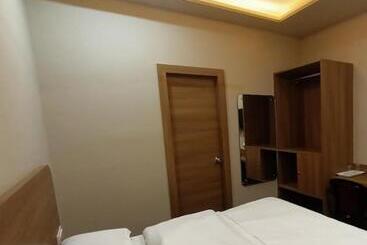 בית מלון כפרי Vishram Inn