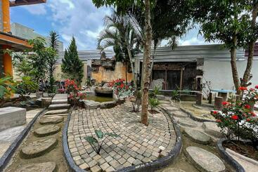 فندق Salsabila Villa Syariah Redpartner