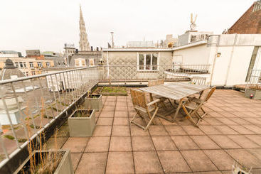 Grand Place Lombard Penthouse