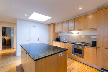 Grand Place Lombard Penthouse