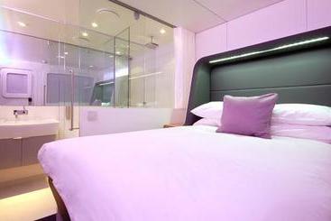 Yotelair London Heathrow Airport