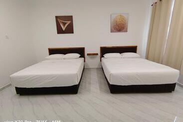 بنسيون Asm Roomstay 4 2 Queen Beds