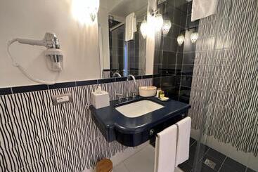 تختخواب و صبحانه Milky Suites Positano