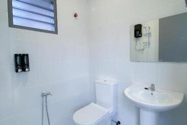 پانسیون Venice Guest Hostel   Bilik Sahaja