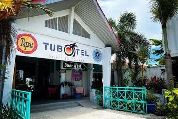 هاستل Tubotel