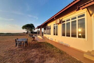 بنسيون Kc Beachfront