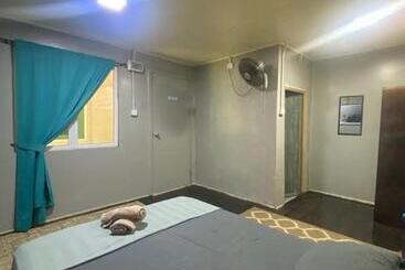 فندق صغير Seahorse Diver Guesthouse