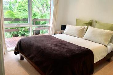 مبيت وإفطار Wildwood Lodge