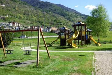 بنسيون Due Parchi B&b