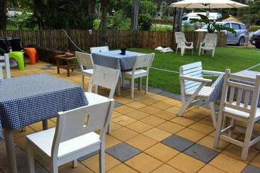 هتل Khaolak Seafan Bed & Breakfast
