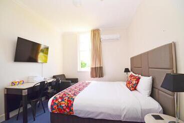 مُتل The Hallows Accommodation