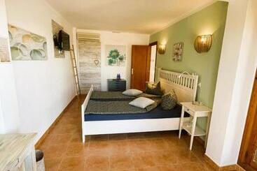 فندق Agroturismo S Hort De Can Carrio Ag226