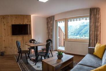 Bed and Breakfast Sonnenhang Montafon