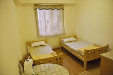 Armenia Hostel