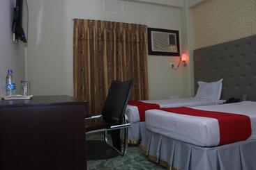 هتل Golden Inn Chattagram Ltd