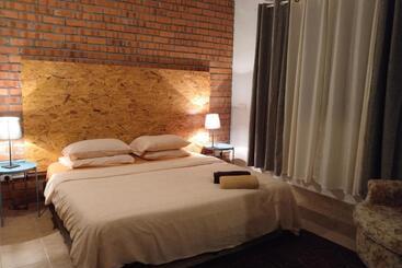 פנסיון Pondok Keladi Langkawi Guesthouse