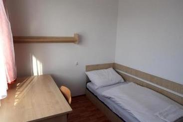 هاستل Soproni Egyetemi Diák