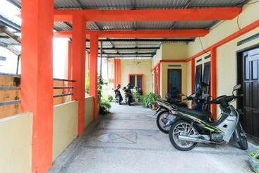 هتل Sentosa 76 Guest House