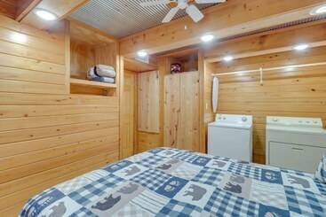 بيت ريفى 1/2 Mi To Greers Ferry Lake: Quiet Cabin W/ Porch