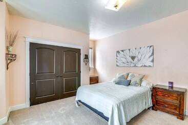 Сельский дом Inviting Wasilla Vacation Rental: 6 Mi To Big Lake