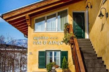 تختخواب و صبحانه Agritur Val D Adige
