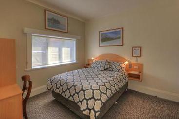 تختخواب و صبحانه Dannebrog Lodge
