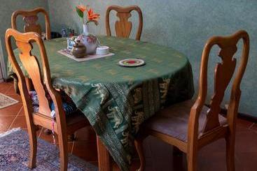 Busselton Marina Bed And Breakfast