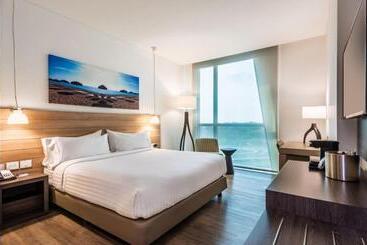 هتل Holiday Inn Express Barranquilla   Standard   Colombia