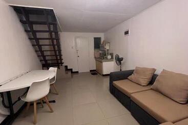 פנסיון Orilla Transient 1