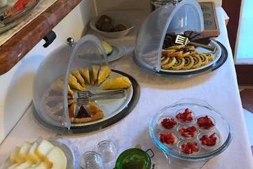 تختخواب و صبحانه Relais Sweet Days