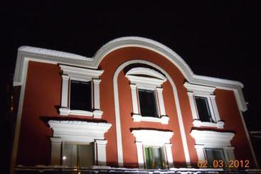 בית מלון כפרי Val Di Sangro