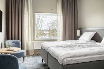 هتل Aiden By Best Western Karlstad Arena