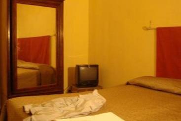 تختخواب و صبحانه L'Auberge