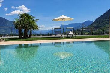 هتل Maria Theresia Adults Only