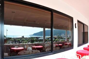 Morcavallo Hotel & Wellness