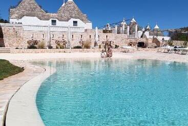 تختخواب و صبحانه Borgofreddo Luxury Suite