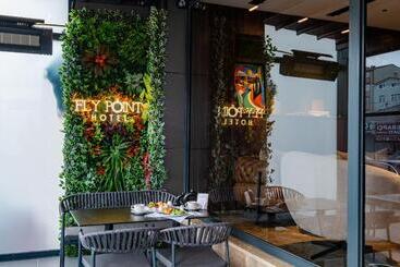 Hotel Fly Point Airport