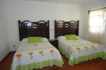 هتل San Isidro
