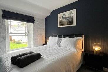 إقامة Charming 2 Bed House In Llansteffan