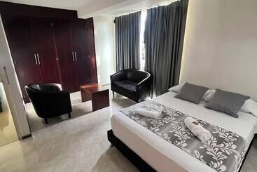 هتل Boutique Santa Ana