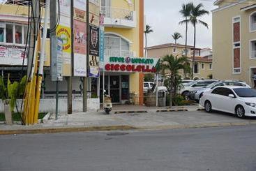 تختخواب و صبحانه Oreuga Apartahotel Boutique