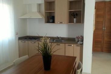 تختخواب و صبحانه Oreuga Apartahotel Boutique